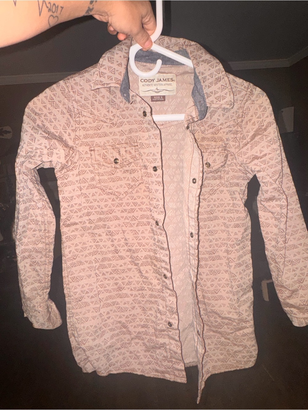 Cody James Geometric Western Shirt in beige Size Medium